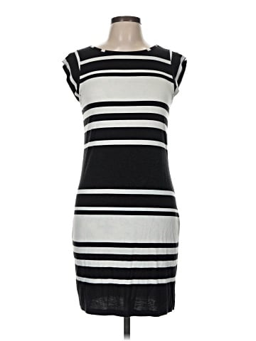 Apt. 9 Casual Dress (view 1)