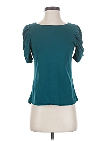 Elegantees Short Sleeve Top (view 1)