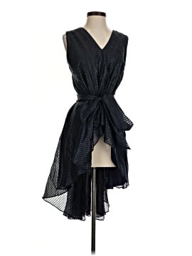 Abbey Glass Sleeveless Blouse