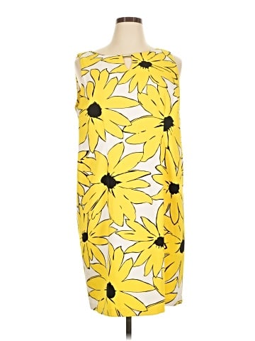 Ronni Nicole Casual Dress (view 1)