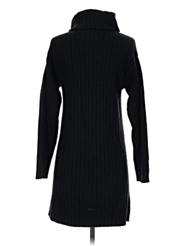 Abercrombie & Fitch Casual Dress (view 2)