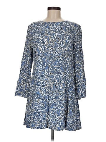 Old Navy Casual Dress (view 1)