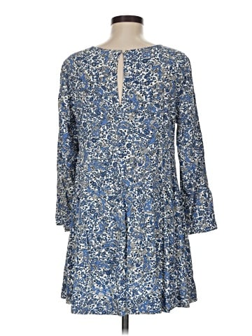 Old Navy Casual Dress (view 2)