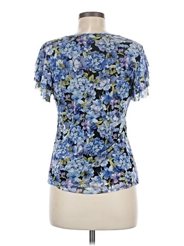 Vince Camuto Short Sleeve T-Shirt (view 2)