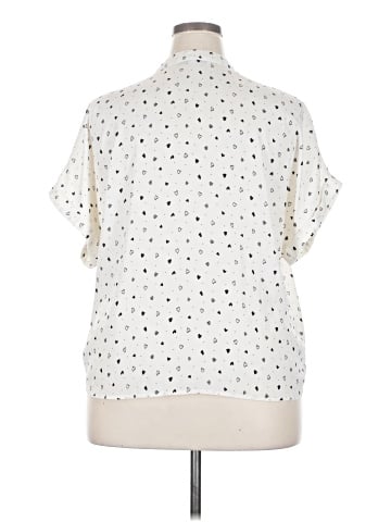 Sweet Rain Short Sleeve Blouse (view 2)