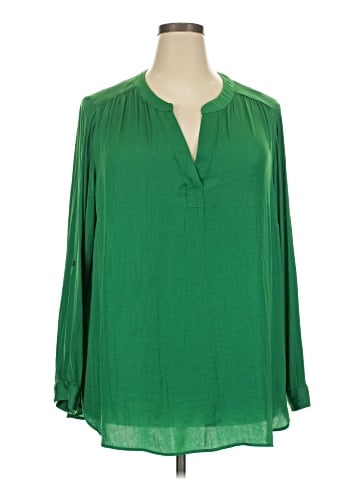 Carolina Belle 3/4 Sleeve Henley (view 1)