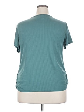 Discreet Short Sleeve T-Shirt (view 2)