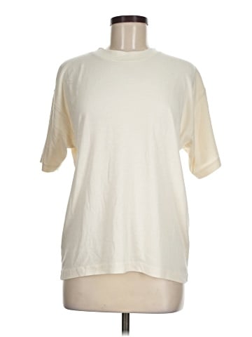Casual Corner Short Sleeve T-Shirt (view 1)