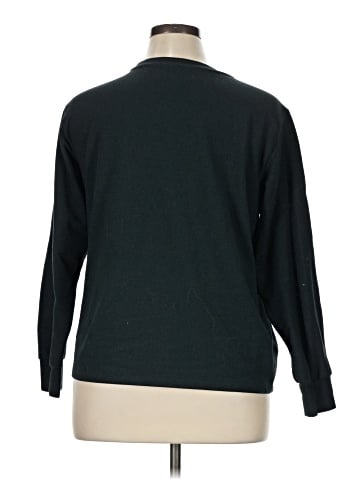 Uniqlo Pullover Sweater (view 2)