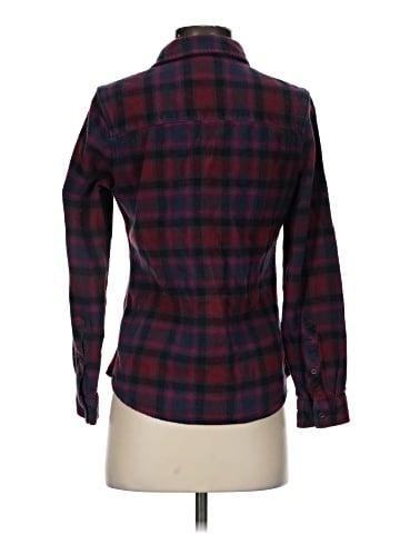 Field & Stream Long Sleeve Button-Down Shirt (view 2)