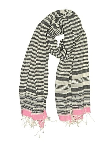 American Eagle Outfitters Scarf (view 1)