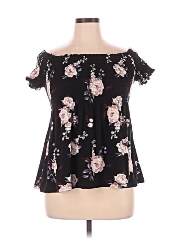 Love Streak Short Sleeve Blouse (view 1)