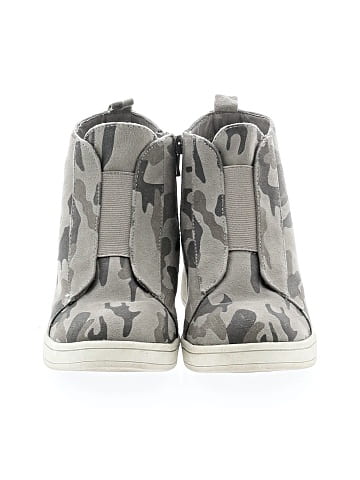 Mia Sneakers (view 2)