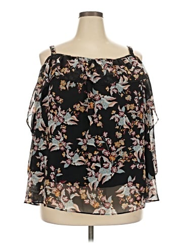 Boutique + 3/4 Sleeve Blouse (view 1)