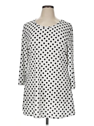 Lily by Firmiana Casual Dress (view 1)