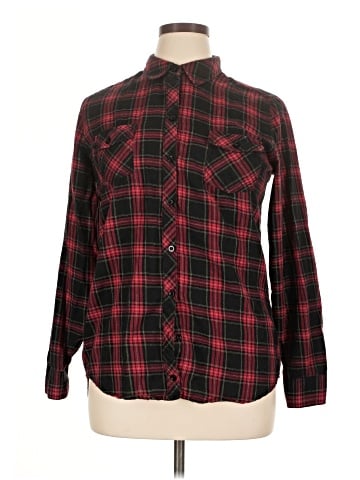 Hot Topic Long Sleeve Button-Down Shirt (view 1)