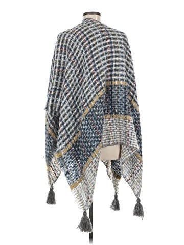 Demdaco Poncho (view 2)