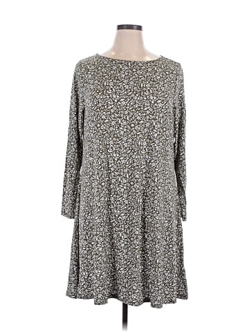 Old Navy Casual Dress (view 1)