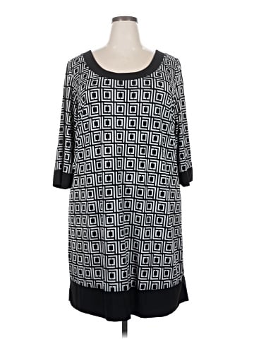 Liz Claiborne Casual Dress (view 1)