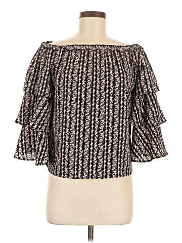 Romeo & Juliet Couture 3/4 Sleeve Blouse (view 1)