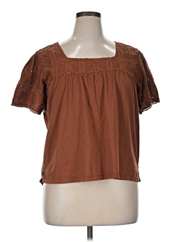Aventura Short Sleeve Blouse (view 1)