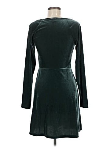 Old Navy Cocktail Dress (view 2)