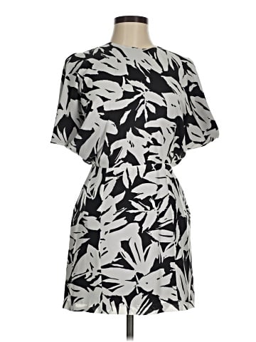 wren Casual Dress (view 1)