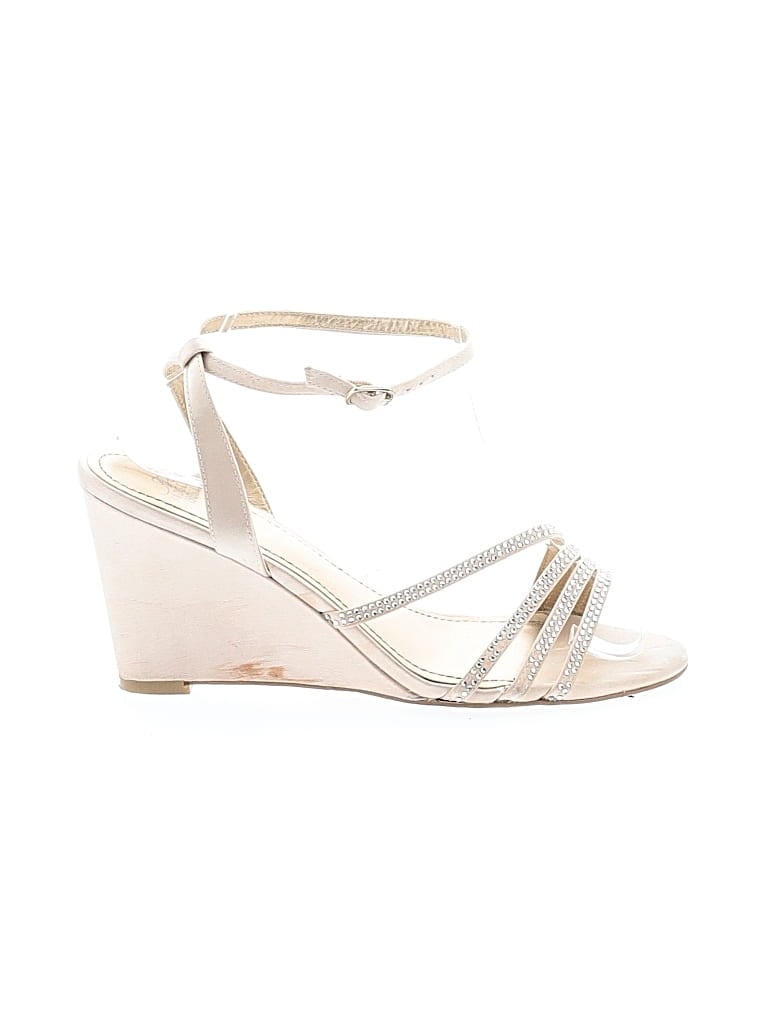 Pre-owned Belle Badgley Mischka Wedges In Tan