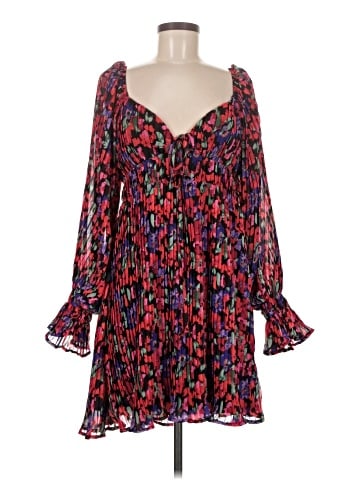 Dee Elly Casual Dress (view 1)