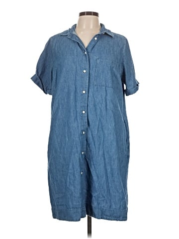 Old Navy Casual Dress (view 1)