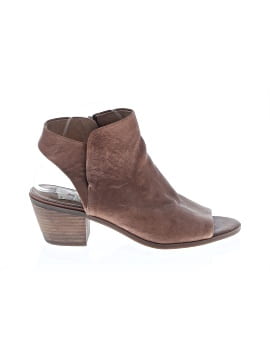 Lucky Brand Sandals