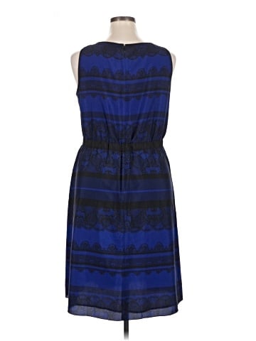 Ann Taylor LOFT Casual Dress (view 2)