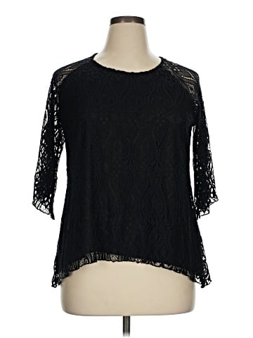 Brittany Black 3/4 Sleeve Top (view 1)