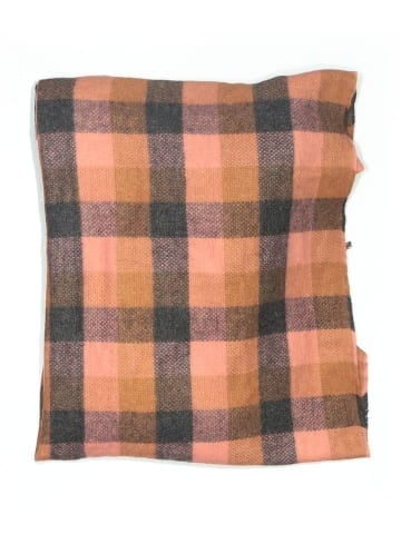 Universal Thread Scarf (view 2)