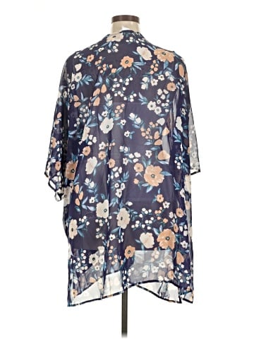 Lularoe Kimono (view 2)