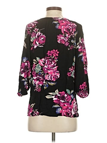 The Pioneer Woman 3/4 Sleeve Blouse (view 2)