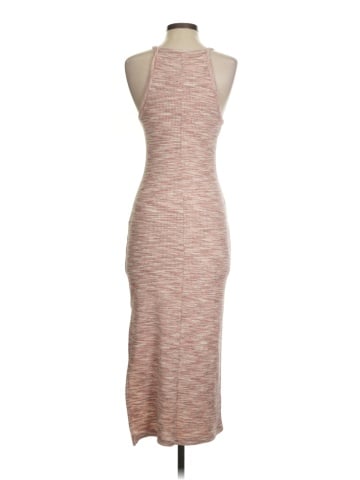 Old Navy Casual Dress (view 2)