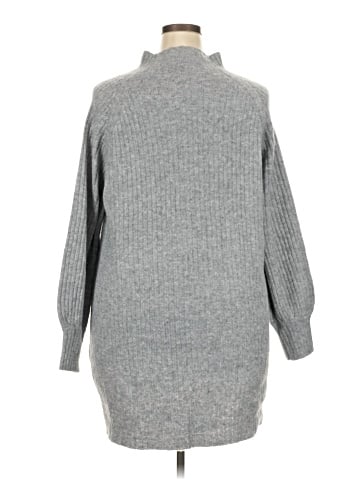 Korye Turtleneck Sweater (view 2)