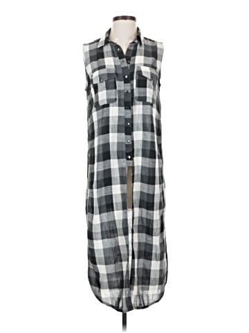 Blank NYC Sleeveless Button-Down Shirt (view 1)