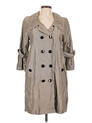 Walter Trenchcoat (view 1)