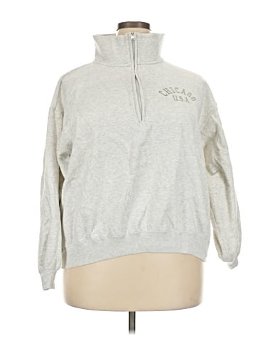 Hollister Sweatshirt (view 1)