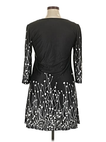 Reborn Casual Dress (view 2)