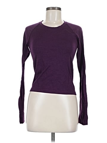 Lululemon Athletica Long Sleeve T-Shirt (view 1)