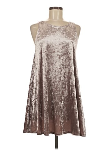 Forever 21 Casual Dress (view 1)