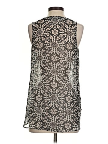 Old Navy Sleeveless Blouse (view 2)