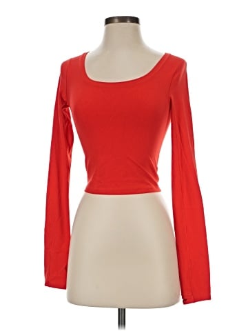 Athleta Long Sleeve T-Shirt (view 1)