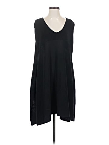 Due Per Due Poncho (view 1)