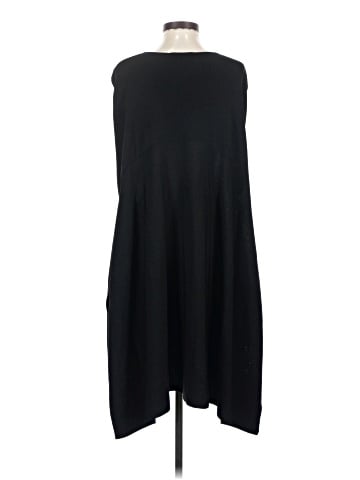 Due Per Due Poncho (view 2)