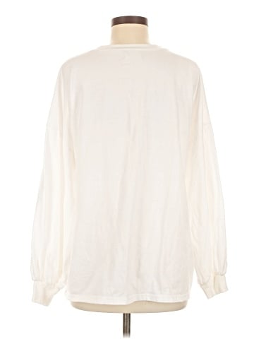 Urban Outfitters Long Sleeve T-Shirt (view 2)