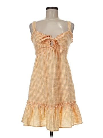 Illa Illa Casual Dress (view 1)
